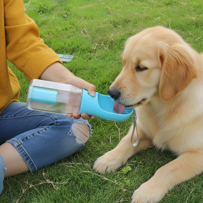 בקבוק הטיולים החכם מבית CleanyPet